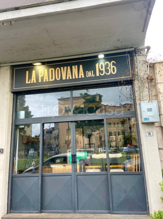 negozio in affitto a Latina in zona Centro Città