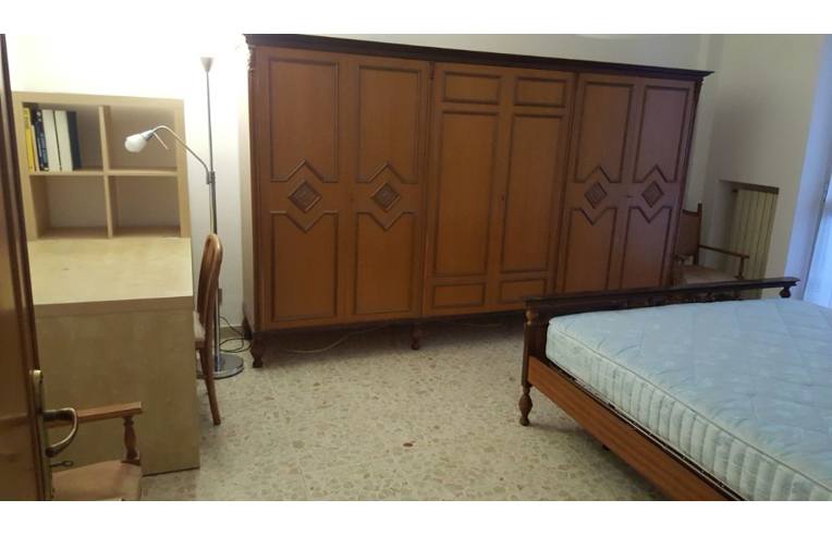 camera singola in affitto a Latina in zona Centro Città