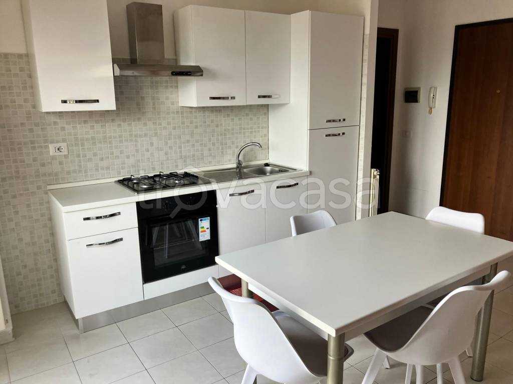 appartamento in affitto a Latina in zona Borgo Montello