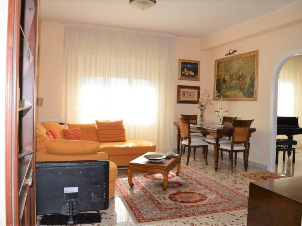appartamento in affitto a Latina in zona Centro Città