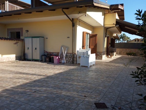 appartamento in affitto a Minturno in zona Marina