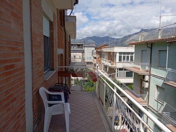 appartamento in affitto a Minturno in zona Scauri