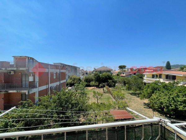 appartamento in affitto a Minturno in zona Scauri