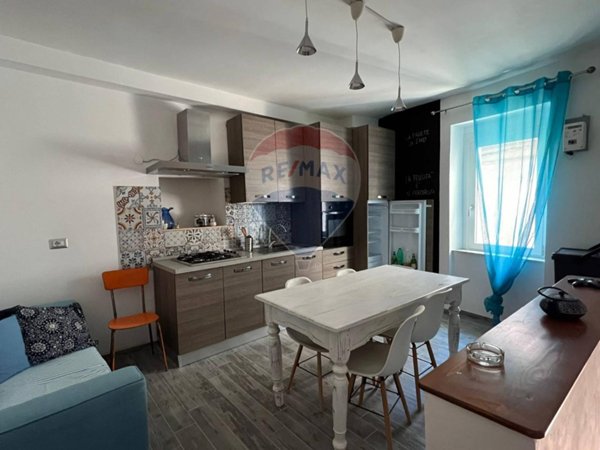 appartamento in affitto a Minturno
