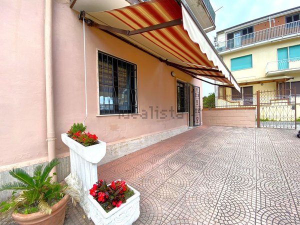 appartamento in affitto a Minturno