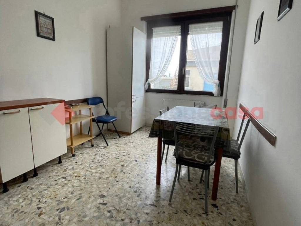 appartamento in affitto a Minturno in zona Scauri