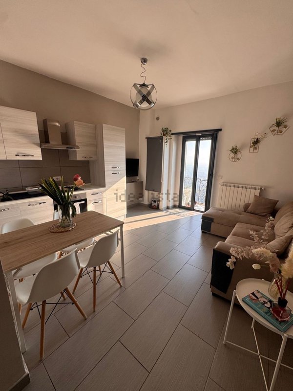 appartamento in affitto a Minturno