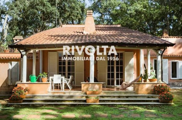 casa indipendente in affitto a Sabaudia in zona Mezzomonte