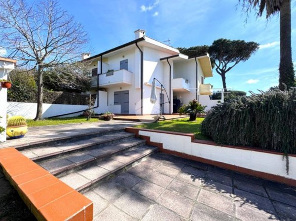 casa indipendente in affitto a Sabaudia