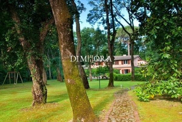 casa indipendente in affitto a Sabaudia in zona Baia d'Argento