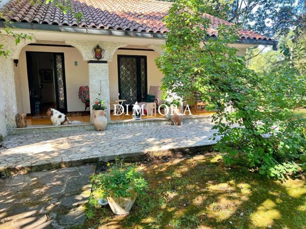 casa indipendente in affitto a Sabaudia in zona Baia d'Argento