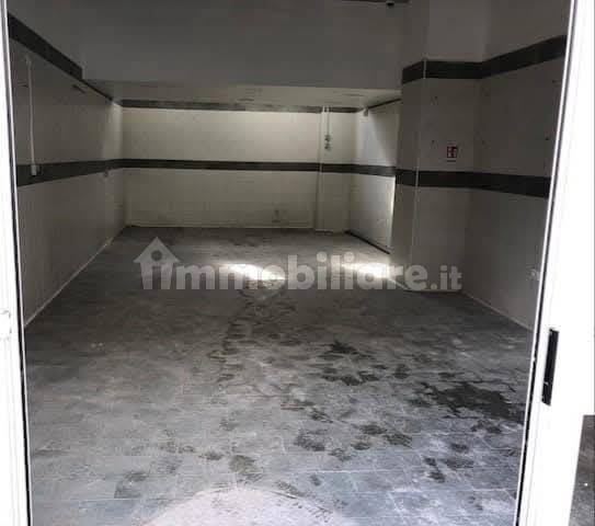 negozio in affitto a Sabaudia