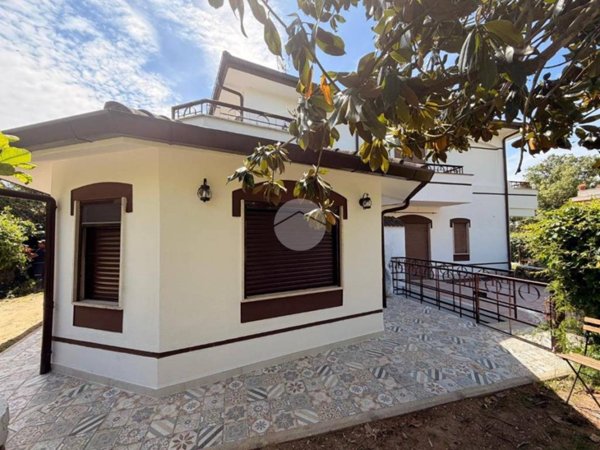 casa indipendente in affitto a Sabaudia