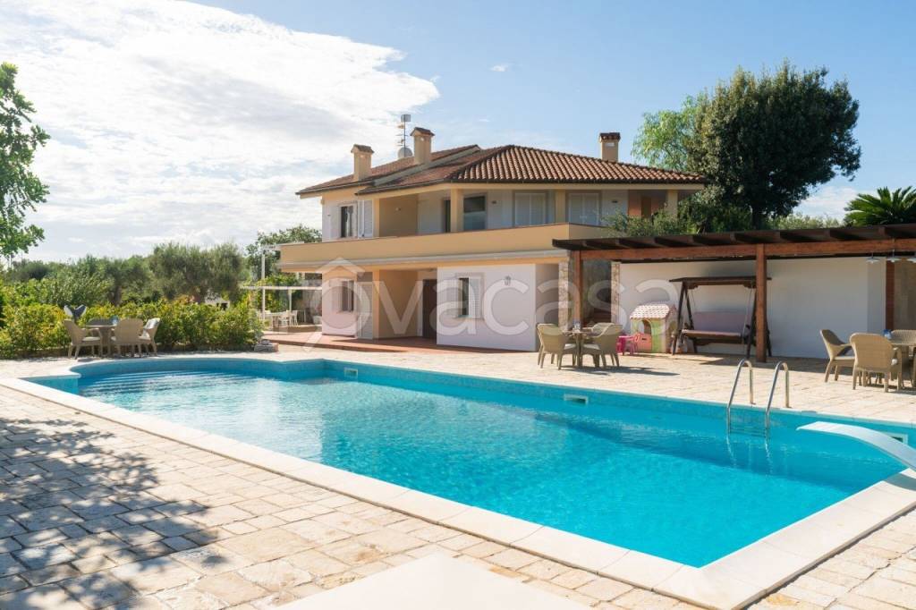 casa indipendente in affitto a Sabaudia