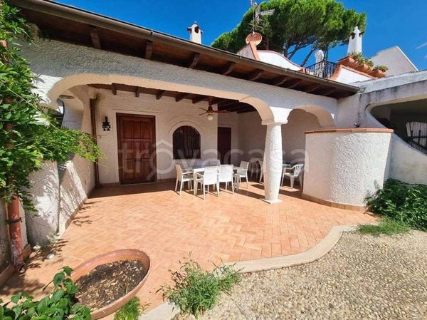 casa indipendente in affitto a San Felice Circeo
