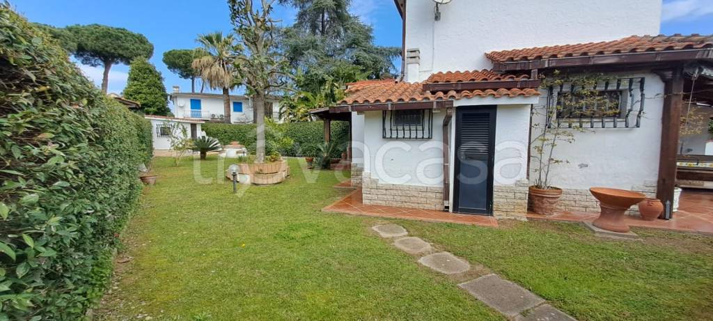 casa indipendente in affitto a San Felice Circeo
