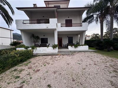 casa indipendente in affitto a San Felice Circeo