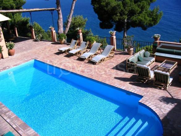 casa indipendente in affitto a San Felice Circeo