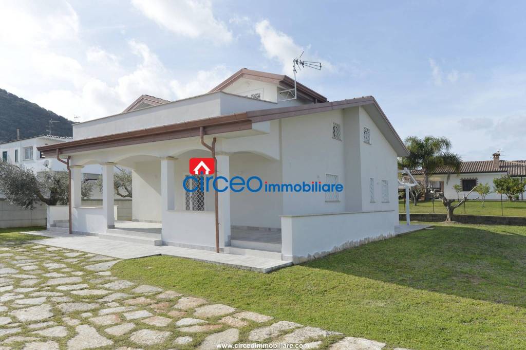 casa indipendente in affitto a San Felice Circeo
