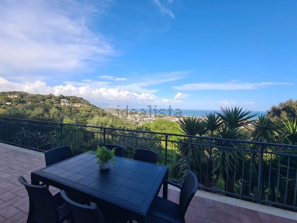 casa indipendente in affitto a San Felice Circeo