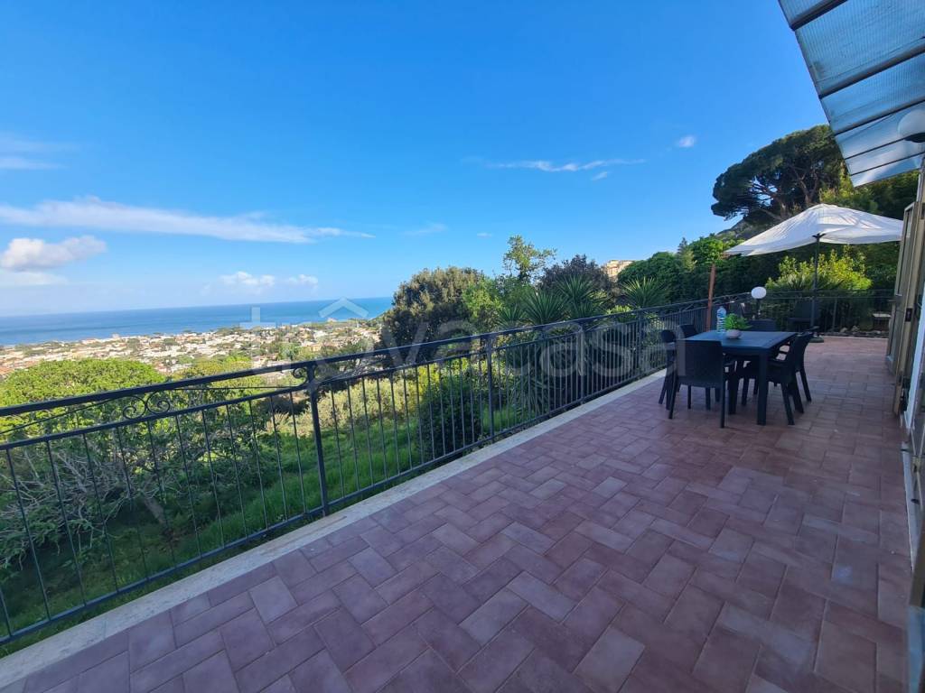 casa indipendente in affitto a San Felice Circeo