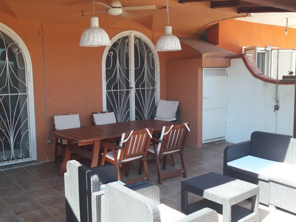 casa indipendente in affitto a San Felice Circeo