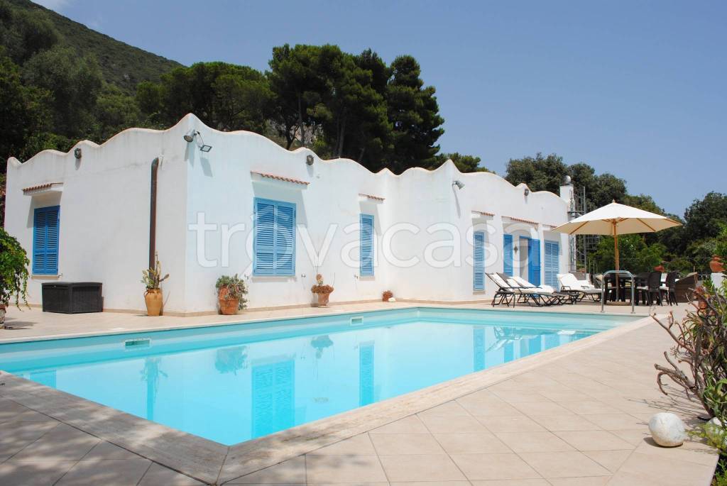 casa indipendente in affitto a San Felice Circeo in zona Punta Rossa