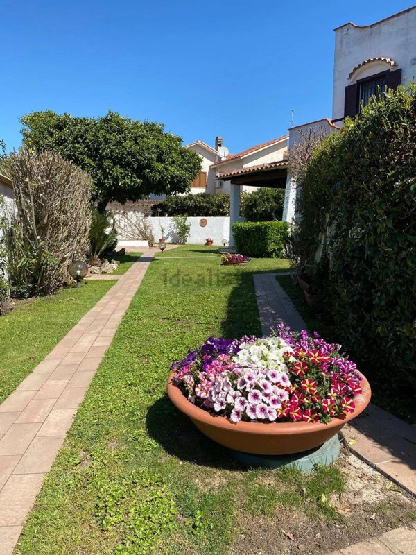 casa indipendente in affitto a San Felice Circeo