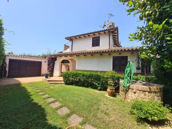 casa indipendente in affitto a San Felice Circeo