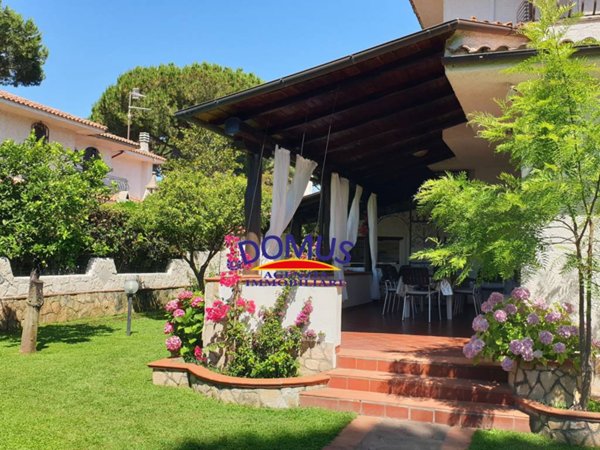 casa indipendente in affitto a San Felice Circeo