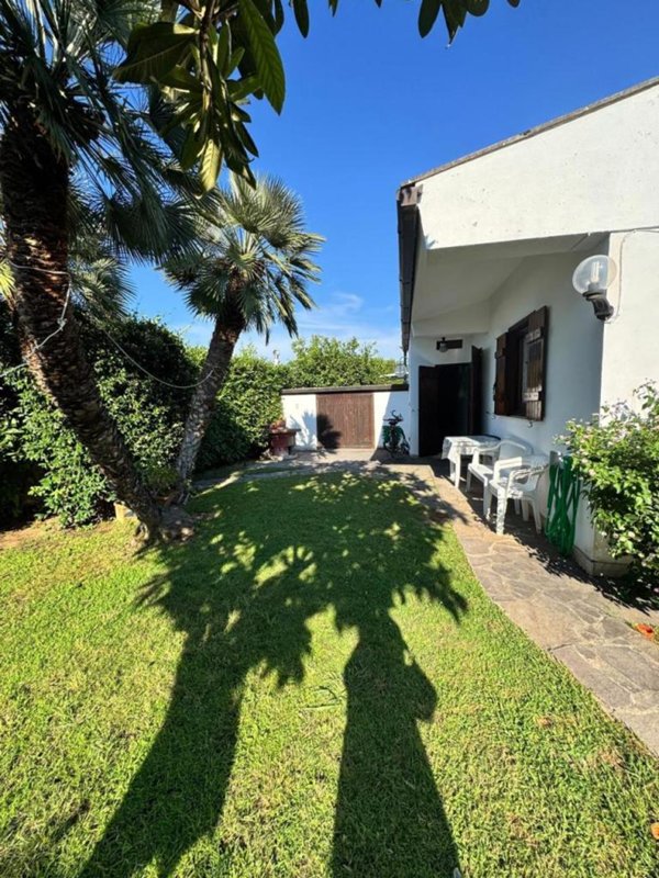 casa indipendente in affitto a San Felice Circeo