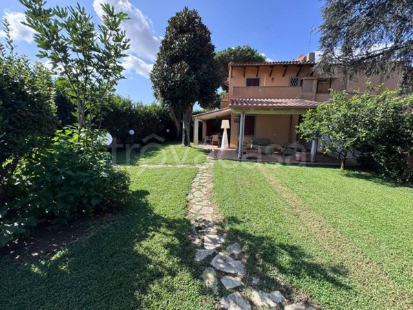 casa indipendente in affitto a San Felice Circeo