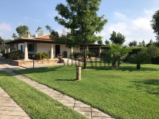 casa indipendente in affitto a San Felice Circeo