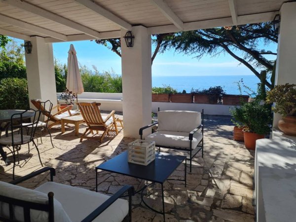 casa indipendente in affitto a San Felice Circeo