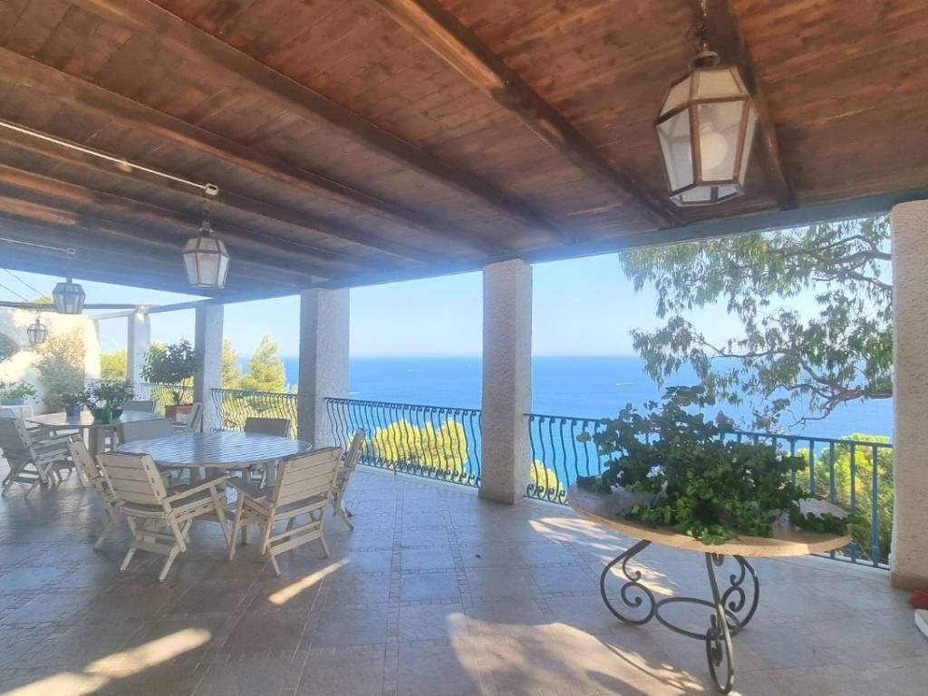 casa indipendente in affitto a San Felice Circeo