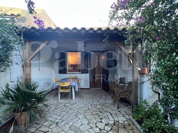 casa indipendente in affitto a San Felice Circeo