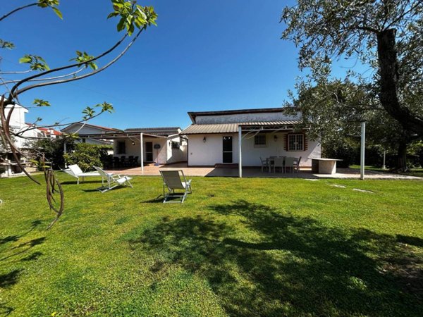 casa indipendente in affitto a San Felice Circeo