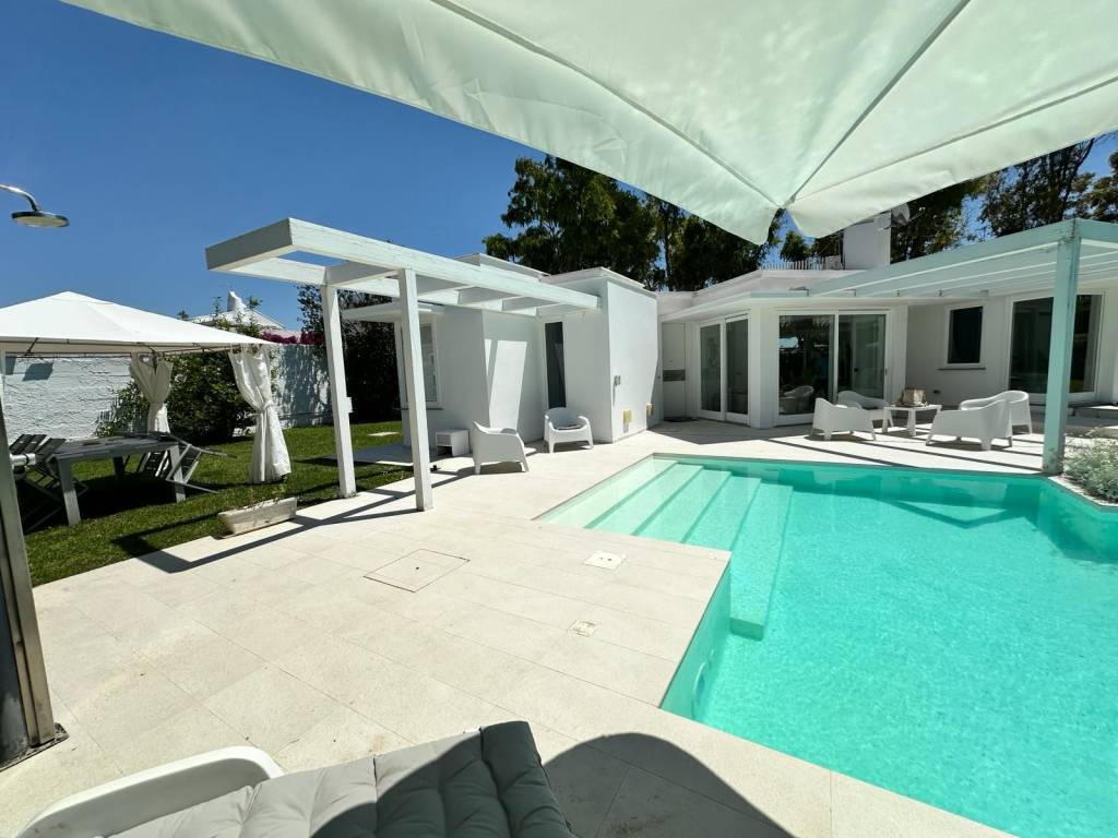 casa indipendente in affitto a San Felice Circeo