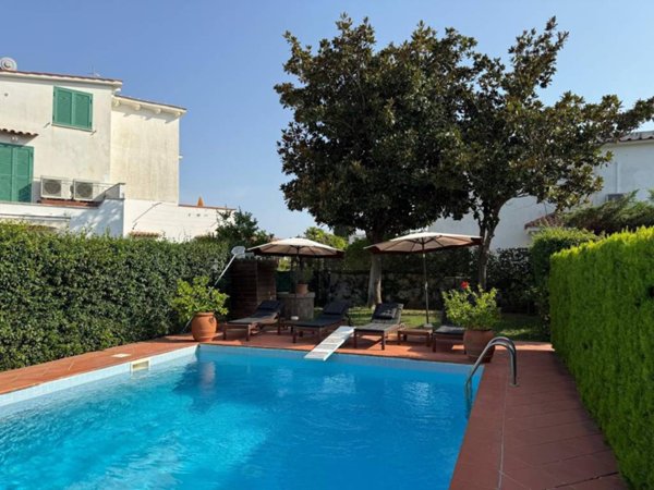 casa indipendente in affitto a San Felice Circeo