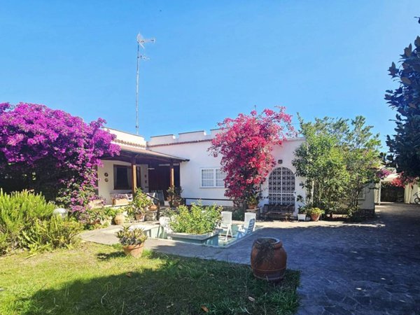 casa indipendente in affitto a San Felice Circeo