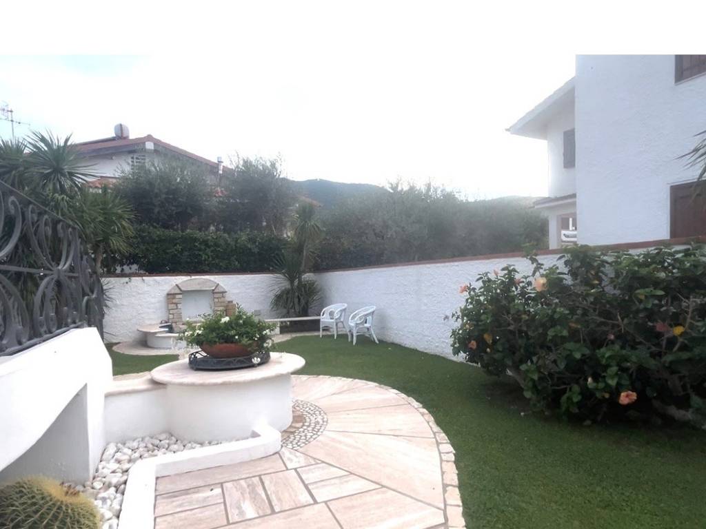 casa indipendente in affitto a San Felice Circeo