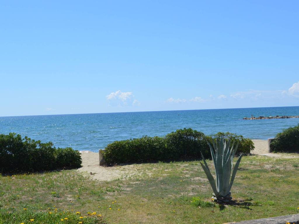 casa indipendente in affitto a San Felice Circeo in zona Torre Olevola