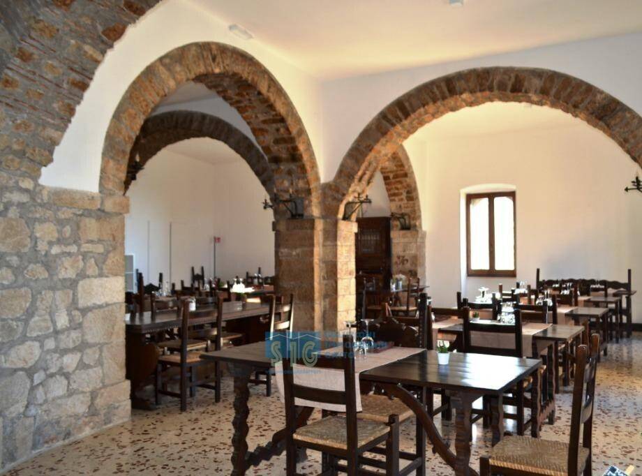 locale commerciale in affitto a Sermoneta