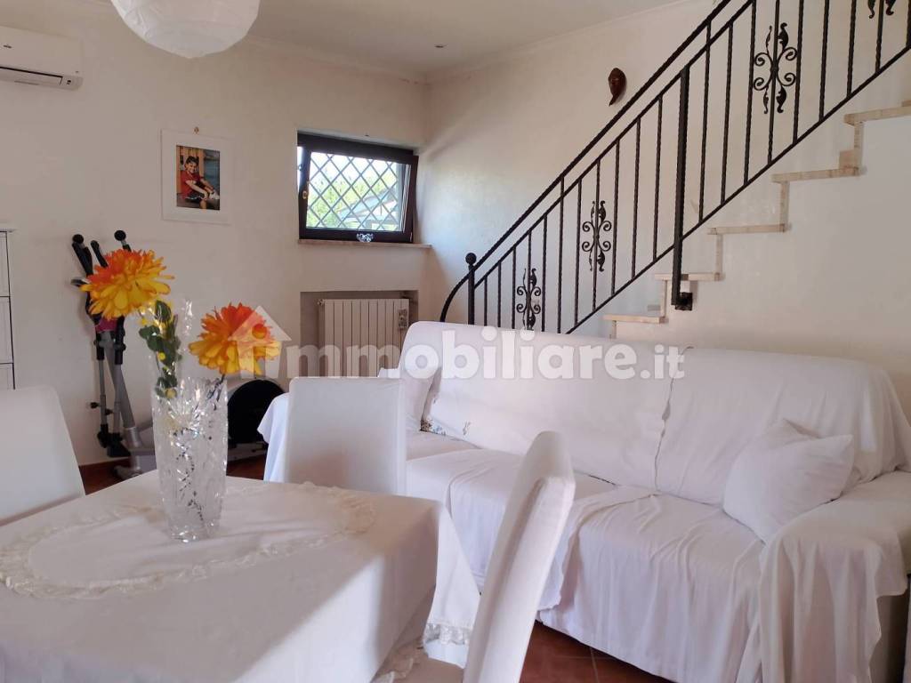 appartamento in affitto a Sermoneta in zona Monticchio