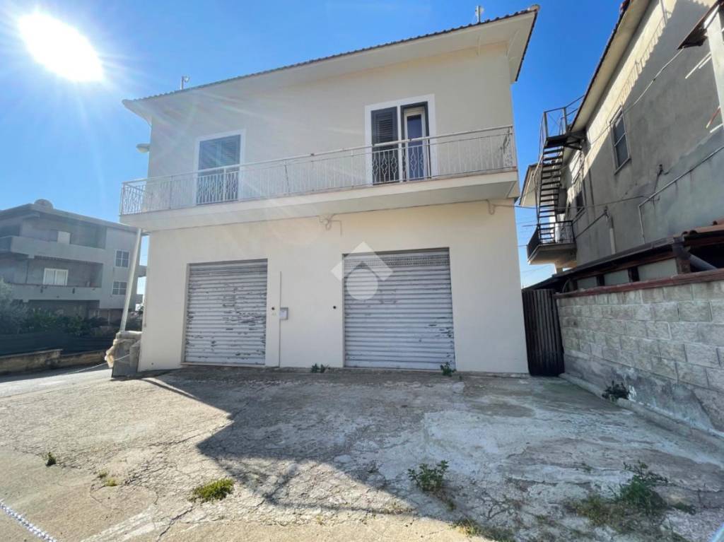 appartamento in vendita a Sezze in zona Sezze Scalo