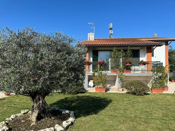appartamento in affitto a Terracina