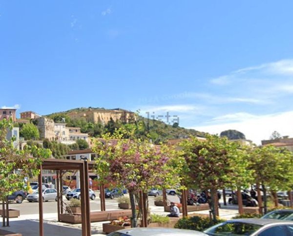 negozio in affitto a Terracina