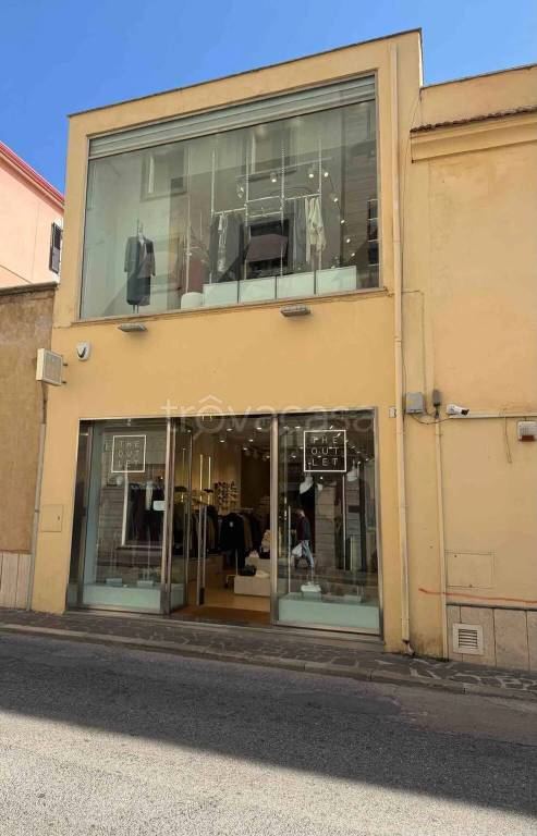 trivano in affitto a Terracina