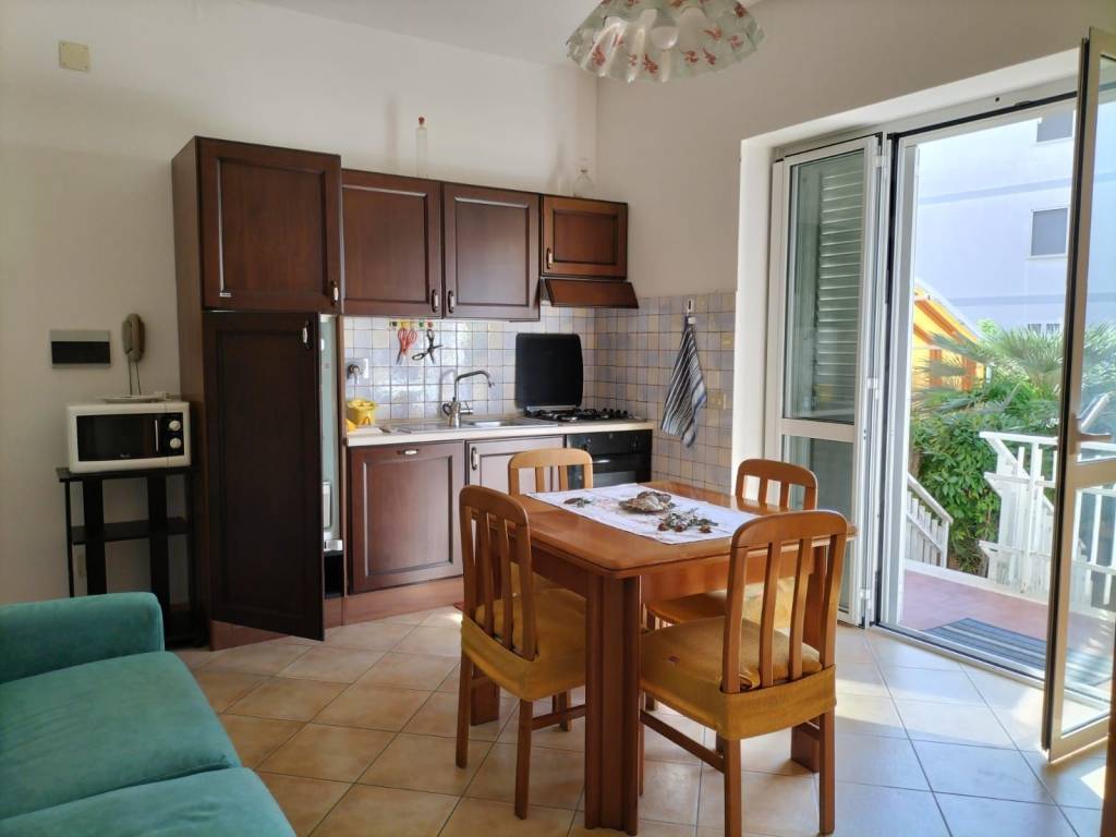 appartamento in affitto a Terracina