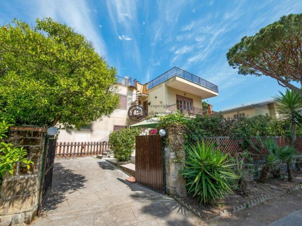 casa indipendente in affitto a Terracina